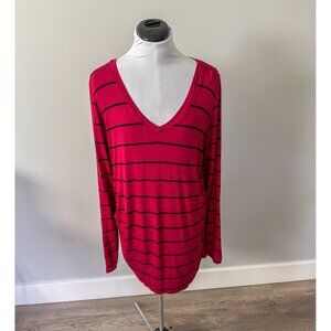 Juniper Ln Maternity Red Long Sleeve T-Shirt